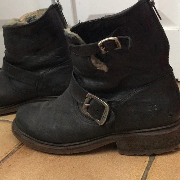 frye shearling lined boots